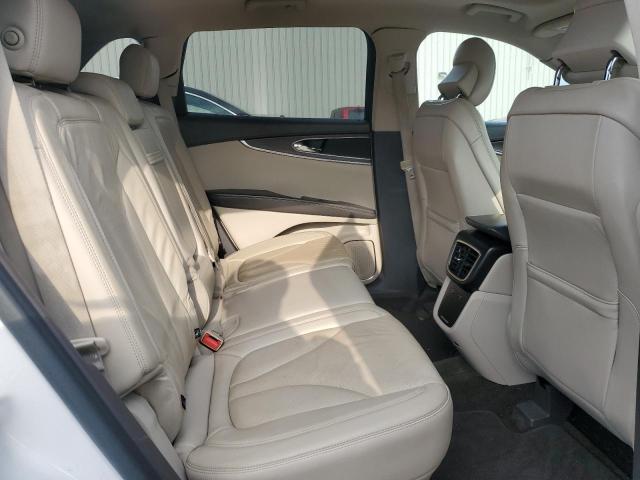 Photo 11 from auction – 2016 LINCOLN MKX RESERV with VIN 2LMTJ8LR1GBL70028