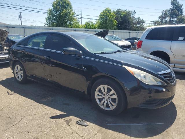 Photo 4 from auction – 2011 HYUNDAI SONATA with VIN 5NPEB4AC1BH074324