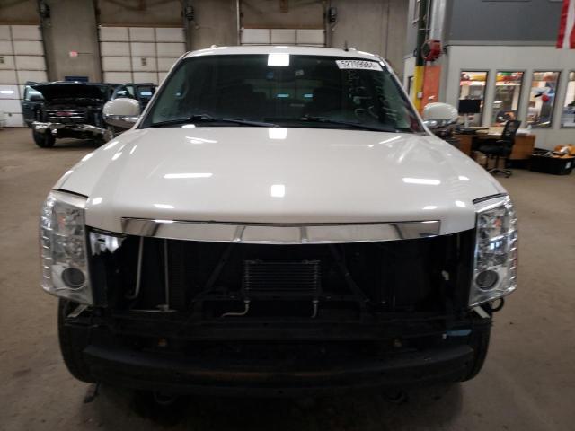 Photo 5 from auction – 2010 CADILLAC ESCALADE with VIN 1GYUKAEF2AR166865