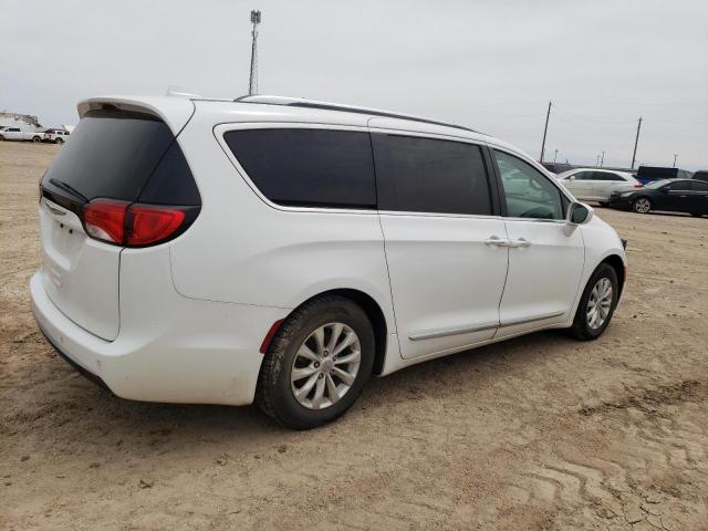 Photo 3 from auction – 2019 CHRYSLER PACIFICA T with VIN 2C4RC1BG6KR540010