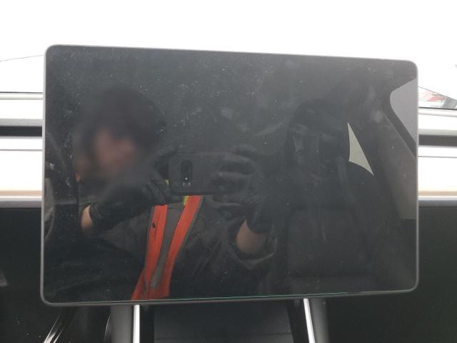 Photo 9 from auction – 2021 TESLA MODEL Y with VIN 5YJYGDEE9MF062210