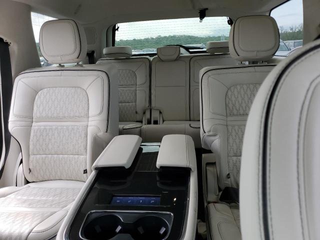 Photo 10 from auction – 2023 LINCOLN NAVIGATOR with VIN 5LMJJ2TG1PEL08984