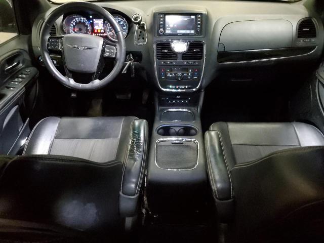 Photo 8 from auction – 2015 CHRYSLER TOWN & COU with VIN 2C4RC1HG4FR756161