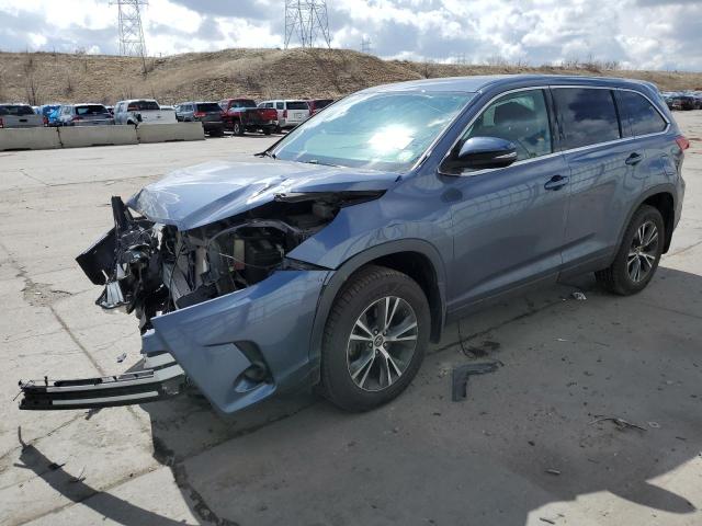 TOYOTA HIGHLANDER 2019 with VIN 5TDBZRFH0KS978594 - Photo from auction