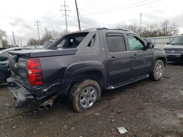 Photo 3 from auction – 2011 CHEVROLET AVALANCHE with VIN 3GNTKFE35BG274703