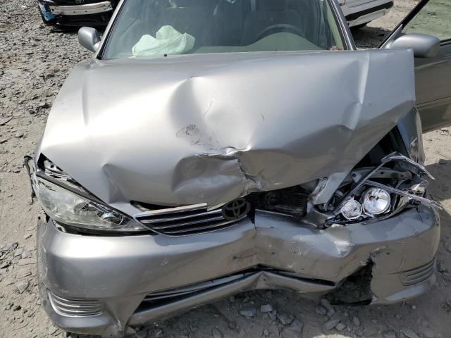 Photo 11 from auction – 2005 TOYOTA CAMRY LE with VIN 4T1BE30KX5U536480
