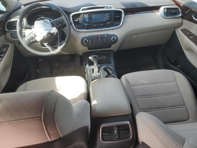 Photo 8 from auction – 2016 KIA SORENTO LX with VIN 5XYPG4A35GG046762