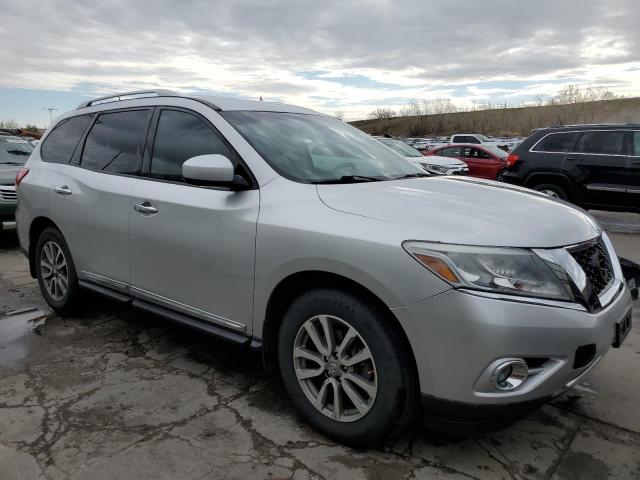 Photo 4 from auction – 2015 NISSAN PATHFINDER with VIN 5N1AR2MMXFC667051