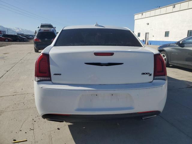Photo 6 from auction – 2019 CHRYSLER 300 S with VIN 2C3CCAGG5KH569362