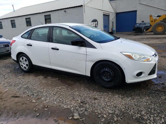 Photo 4 from auction – 2014 FORD FOCUS S with VIN 1FADP3E29EL414740