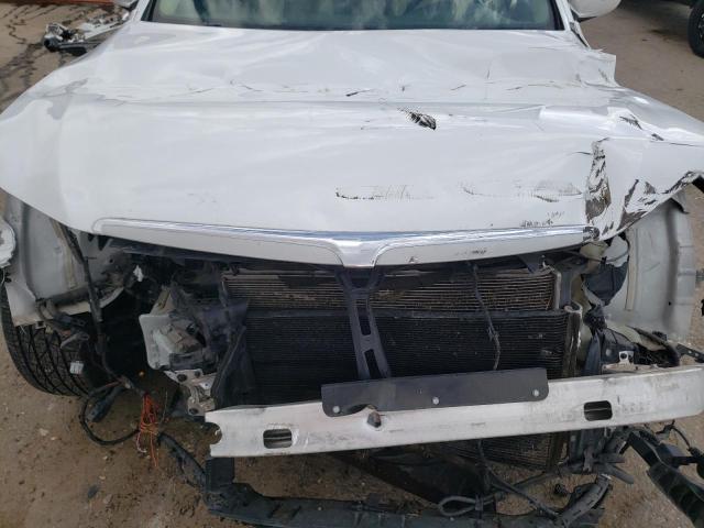 Photo 11 from auction – 2013 HYUNDAI GENESIS 3. with VIN KMHGC4DD4DU239975