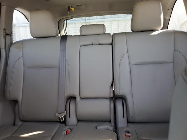 Photo 10 from auction – 2016 TOYOTA HIGHLANDER with VIN 5TDKKRFH3GS155833