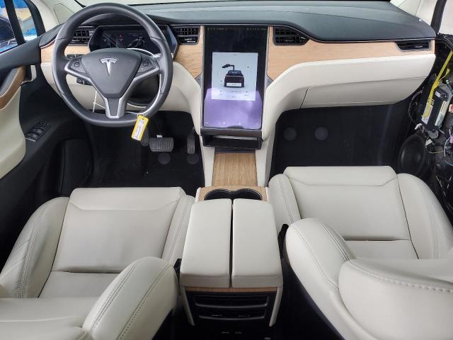 Photo 8 from auction – 2018 TESLA MODEL X with VIN 5YJXCAE27JF128373