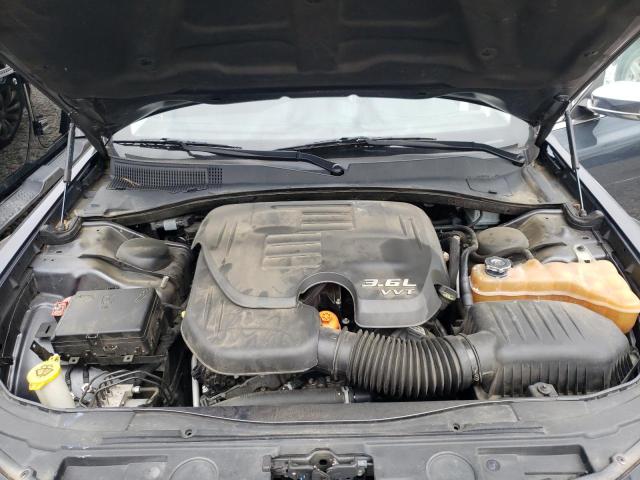 Photo 11 from auction – 2018 CHRYSLER 300 LIMITE with VIN 2C3CCAEG5JH296201