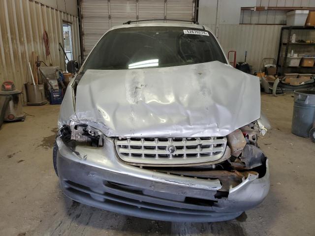 Photo 5 from auction – 2000 CHRYSLER GRAND VOYA with VIN 1C4GJ44G2YB764555