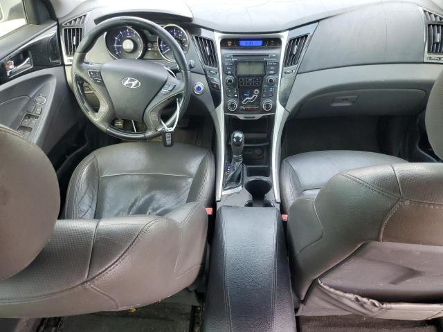 Photo 8 from auction – 2012 HYUNDAI SONATA SE with VIN 5NPEC4AC5CH339048