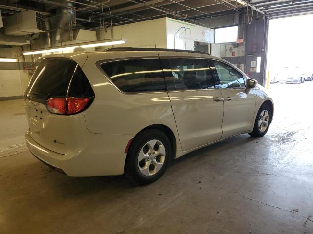 Photo 3 from auction – 2017 CHRYSLER PACIFICA E with VIN 2C4RC1L74HR768837