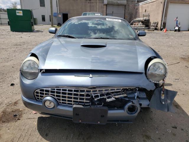 Photo 5 from auction – 2005 FORD THUNDERBIR with VIN 1FAHP60A35Y103504
