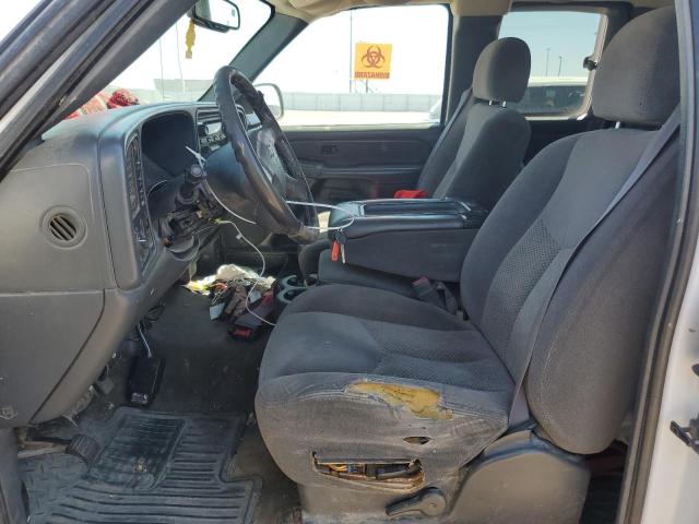 Photo 7 from auction – 2006 CHEVROLET SILVERADO with VIN 1GCHK29U96E138176