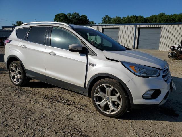 Photo 4 from auction – 2017 FORD ESCAPE TIT with VIN 1FMCU0J9XHUE52150