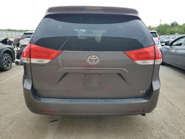 Photo 6 from auction – 2012 TOYOTA SIENNA XLE with VIN 5TDYK3DC5CS254825