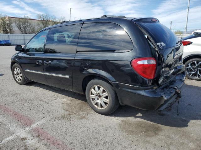 Photo 2 from auction – 2005 CHRYSLER TOWN & COU with VIN 2C8GP54L25R535371