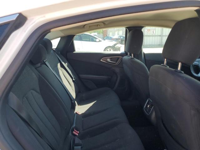 Photo 10 from auction – 2015 CHRYSLER 200 LIMITE with VIN 1C3CCCABXFN668328