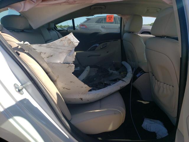 Photo 10 from auction – 2016 BUICK LACROSSE with VIN 1G4GB5G30GF226404