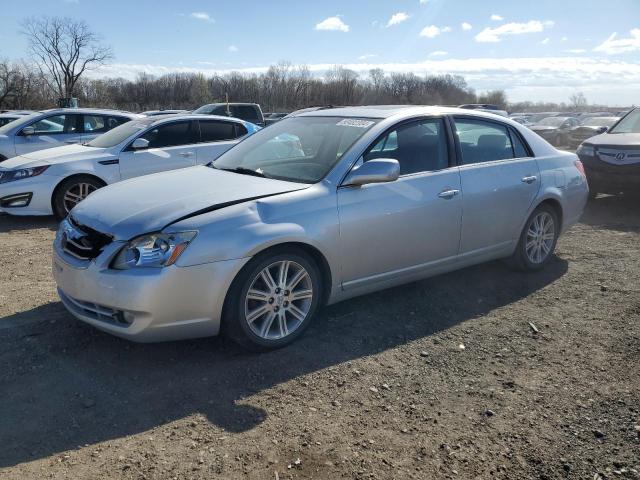 TOYOTA AVALON XL 2005 with VIN 4T1BK36B25U059592 - Photo from auction