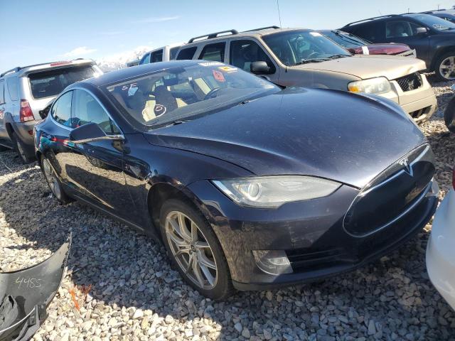 Photo 4 from auction – 2013 TESLA MODEL S with VIN 5YJSA1CN8DFP05123