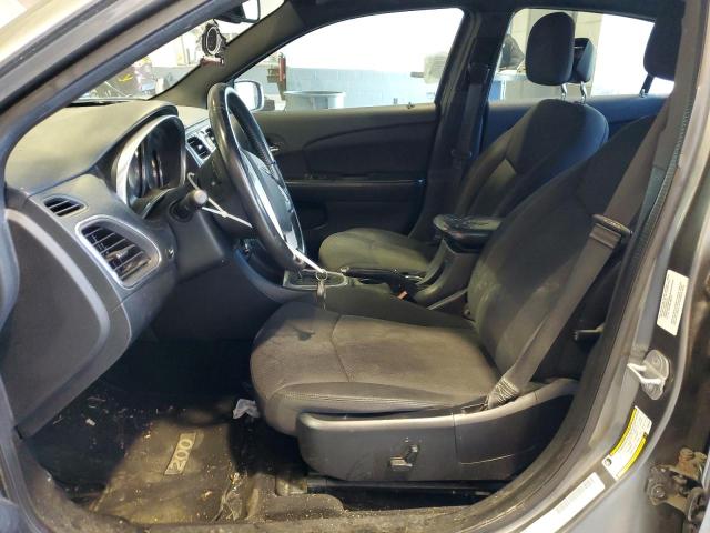 Photo 7 from auction – 2013 CHRYSLER 200 TOURIN with VIN 1C3CCBBB1DN584825