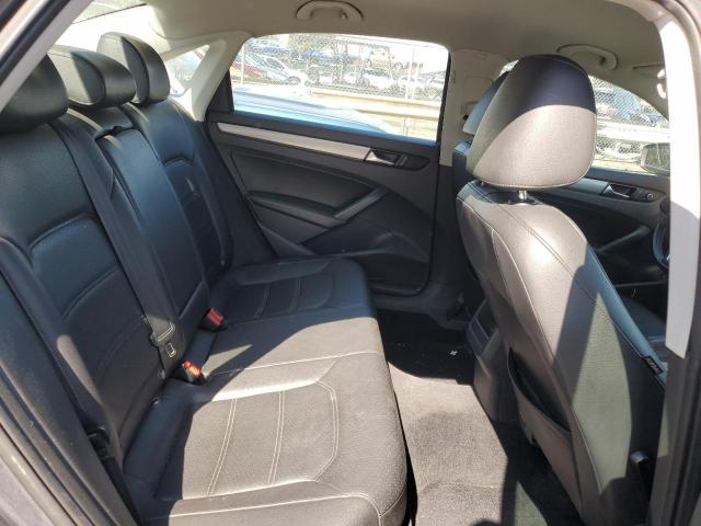 Photo 10 from auction – 2014 VOLKSWAGEN PASSAT S with VIN 1VWAT7A36EC030247