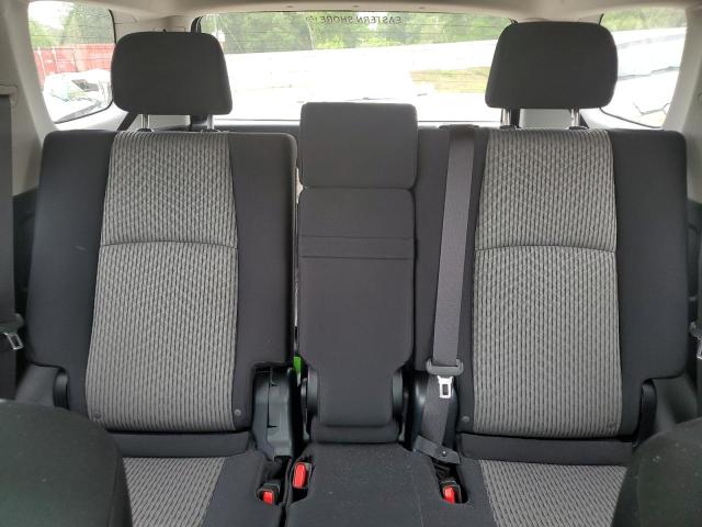Photo 10 from auction – 2024 TOYOTA 4RUNNER SR with VIN JTEEU5JRXR5306719