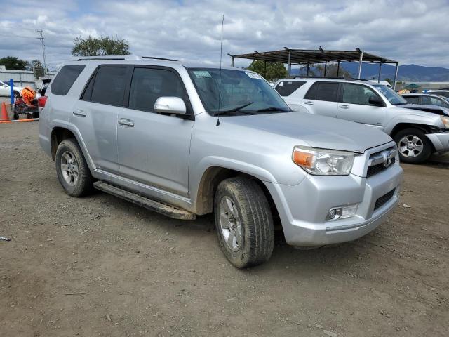 Photo 4 from auction – 2011 TOYOTA 4RUNNER SR with VIN JTEZU5JRXB5026189