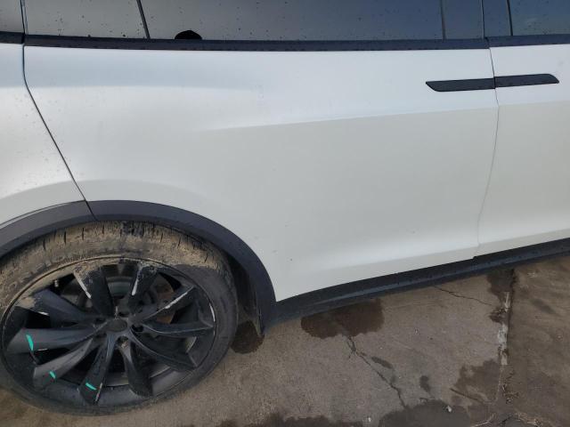 Photo 10 from auction – 2019 TESLA MODEL X with VIN 5YJXCBE22KF153186