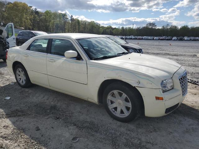 Photo 4 from auction – 2005 CHRYSLER 300 TOURIN with VIN 2C3JA53G85H589362