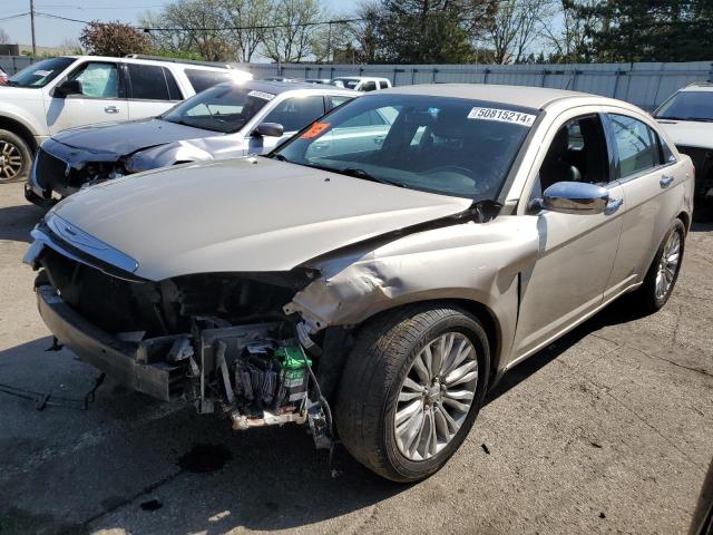 CHRYSLER 200 LIMITE 2013 with VIN 1C3CCBCG1DN633404 - Photo from auction
