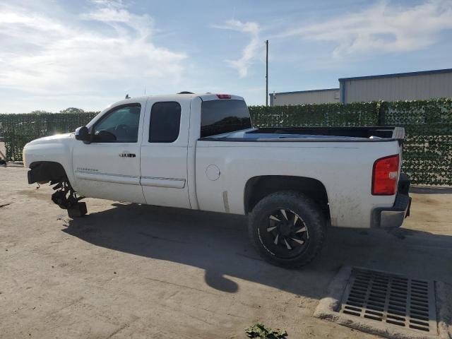 Photo 2 from auction – 2011 CHEVROLET SILVERADO with VIN 1GCRCSE02BZ129987