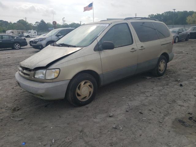 TOYOTA SIENNA LE 2000 with VIN 4T3ZF13C8YU232886 - Photo from auction