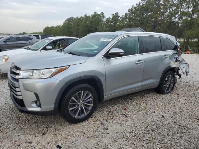 TOYOTA HIGHLANDER 2018 with VIN 5TDKZRFHXJS529339 - Photo from auction