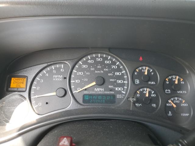 Photo 9 from auction – 2002 CHEVROLET SILVERADO with VIN 2GCEC19T121405047