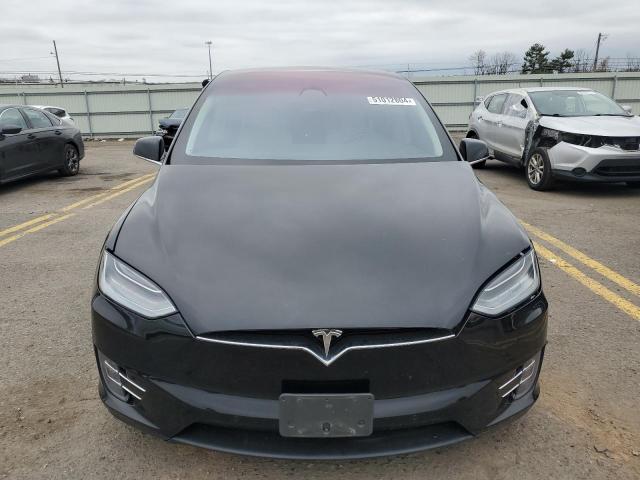 Photo 5 from auction – 2018 TESLA MODEL X with VIN 5YJXCBE21JF121179