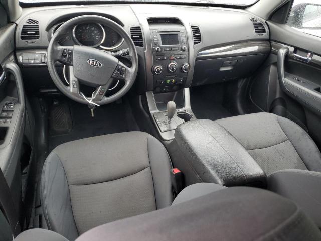 Photo 8 from auction – 2013 KIA SORENTO LX with VIN 5XYKT3A67DG409665
