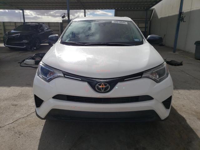 Photo 5 from auction – 2018 TOYOTA RAV4 LE with VIN 2T3BFREVXJW757341