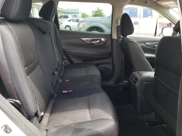 Photo 11 from auction – 2018 NISSAN ROGUE S with VIN 5N1AT2MT2JC755738
