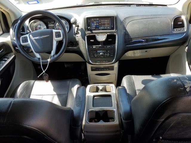 Photo 8 from auction – 2015 CHRYSLER TOWN & COU with VIN 2C4RC1CG3FR507132