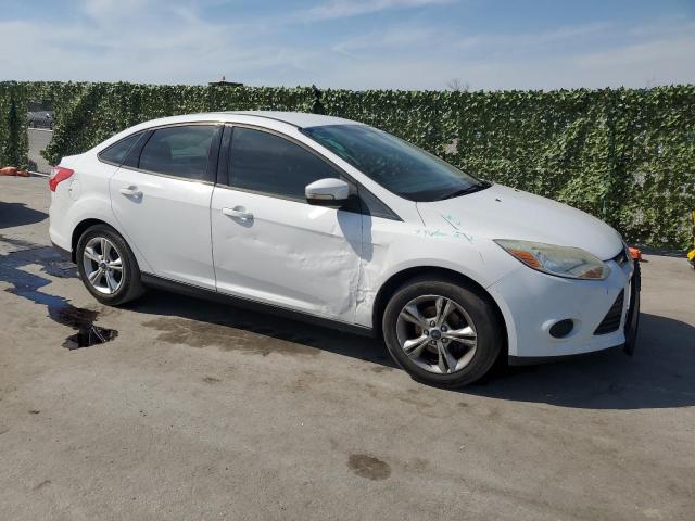 Photo 4 from auction – 2013 FORD FOCUS SE with VIN 1FADP3F22DL359920