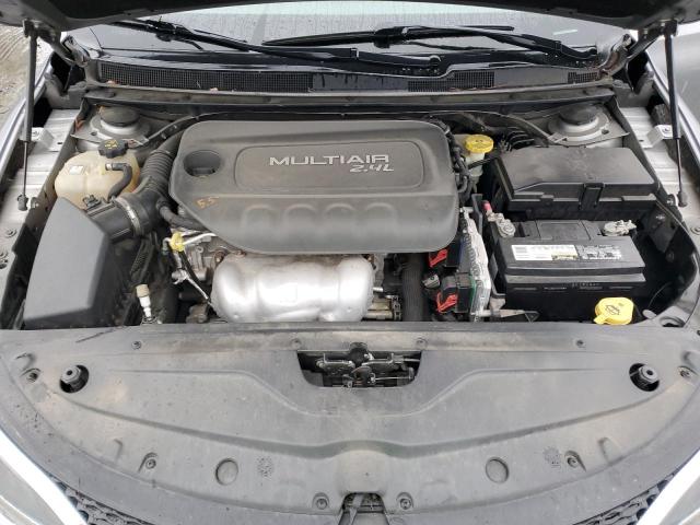 Photo 11 from auction – 2015 CHRYSLER 200 LIMITE with VIN 1C3CCCAB4FN680216