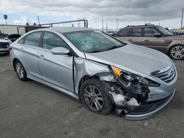 Photo 4 from auction – 2014 HYUNDAI SONATA GLS with VIN 5NPEB4AC0EH903422