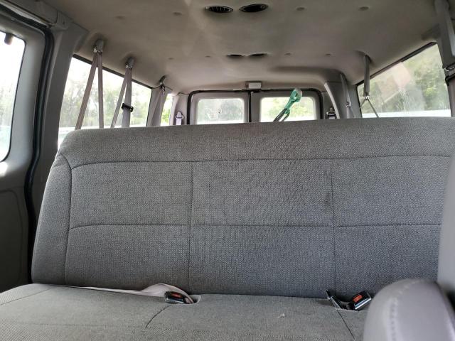 Photo 10 from auction – 2001 FORD ECONOLINE with VIN 1FBSS31LX1HA02228